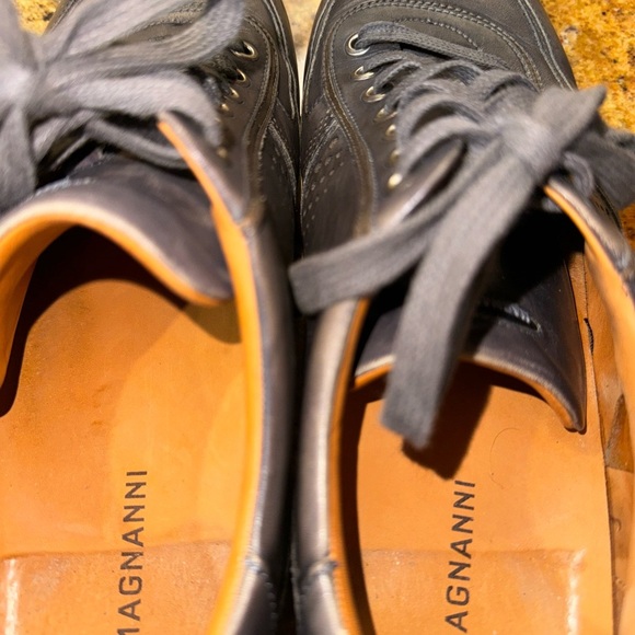 Magnanni 'Cristian' Grey Leather Sneakers 9 - Picture 6 of 8
